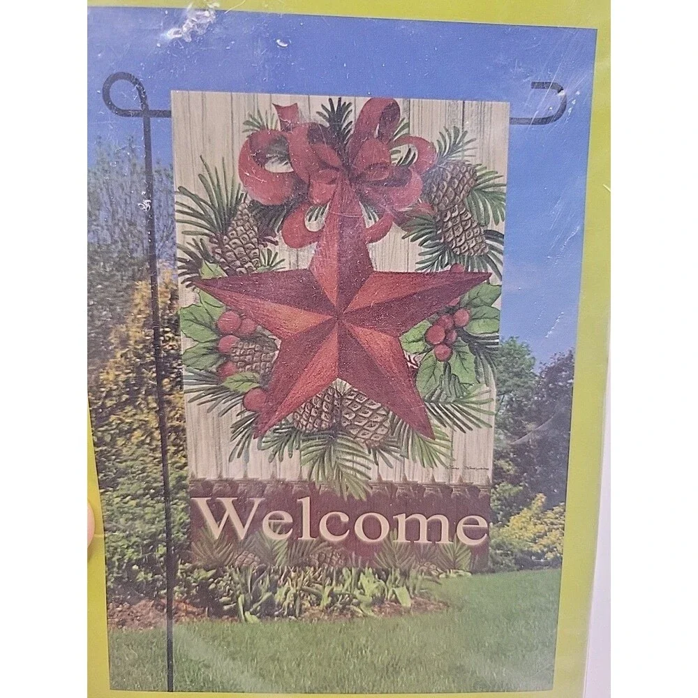 MEADOW CREEK CHRISTMAS COUNTRY STAR WREATH GARDEN FLAG 12.5
